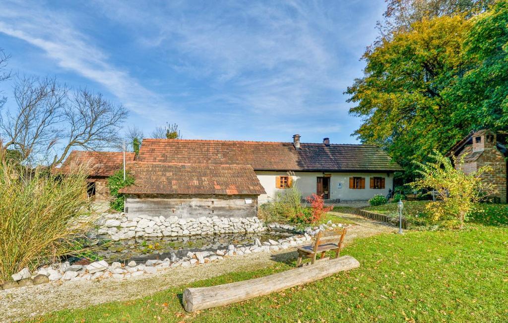 Rural Holiday Home "Rim" Ruralna Kuca Za Odmor Veliki Lovrecan Exterior photo